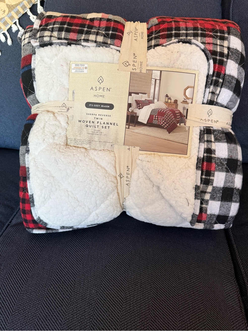 Red & Black Sherpa Woven Flannel Quilt/Sham Set Twin by Aspen Home
